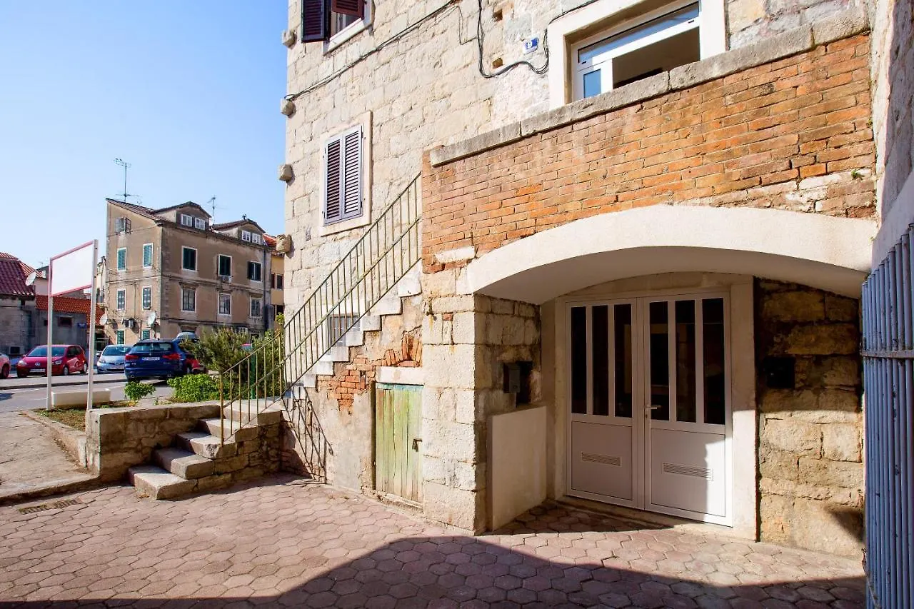 Apartment Summer Stone Pleasure Split Croatia